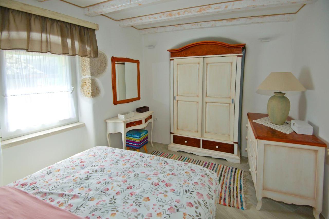 Apartment Sanjin More Antique Baška Exterior foto